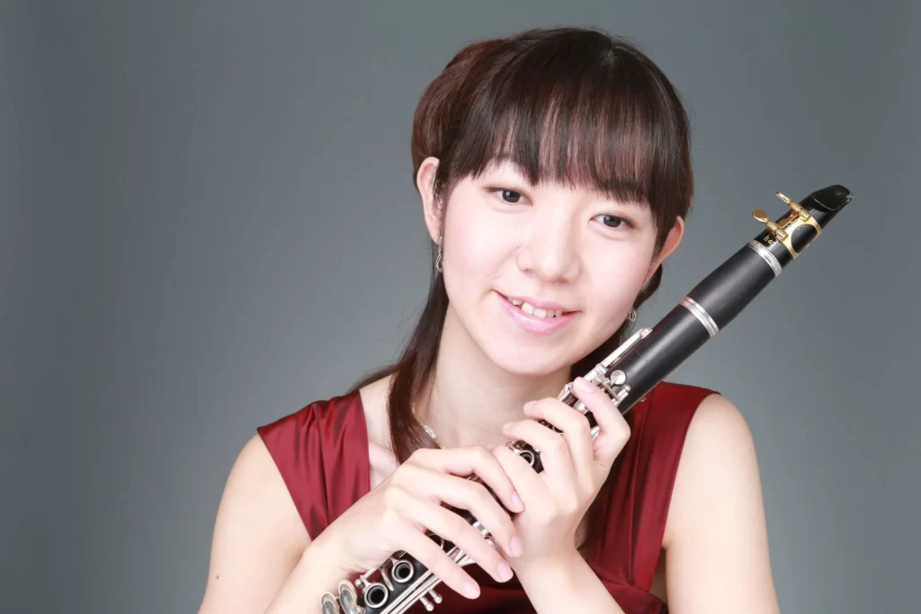 加藤亜希子氏 クラリネット演奏の様子